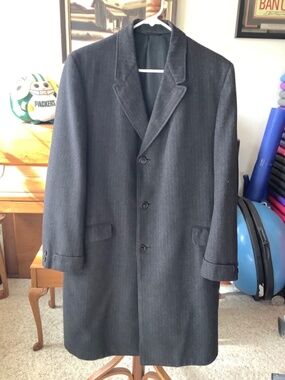 Men's Handsome MADISON AVENUE Dark Gray Wool Winter OVERCOAT Topcoat Union Made